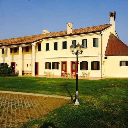 Il Paradello 3*