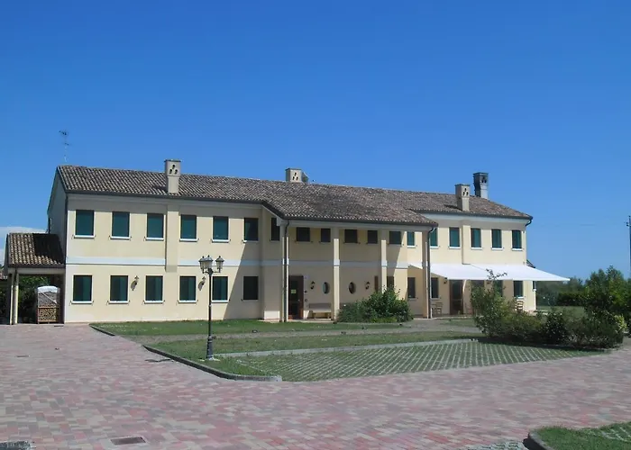 Il Paradello Отель